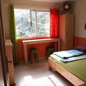 Chez Sandro&aracy , Paul Cap-Vert
